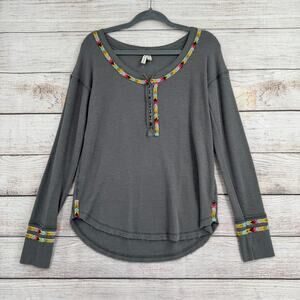 FP One Free People Embroidered Henley Thermal Shirt Womens Medium Gray